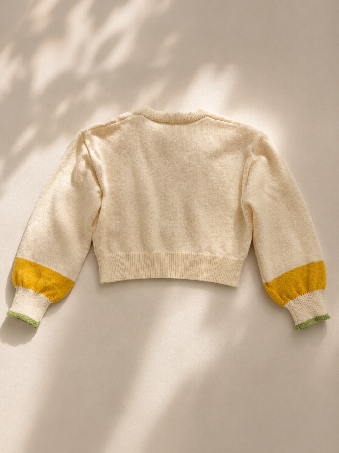 Cute Daisy & Bee Knit Cardigan - Cottagecore / Summer Layering