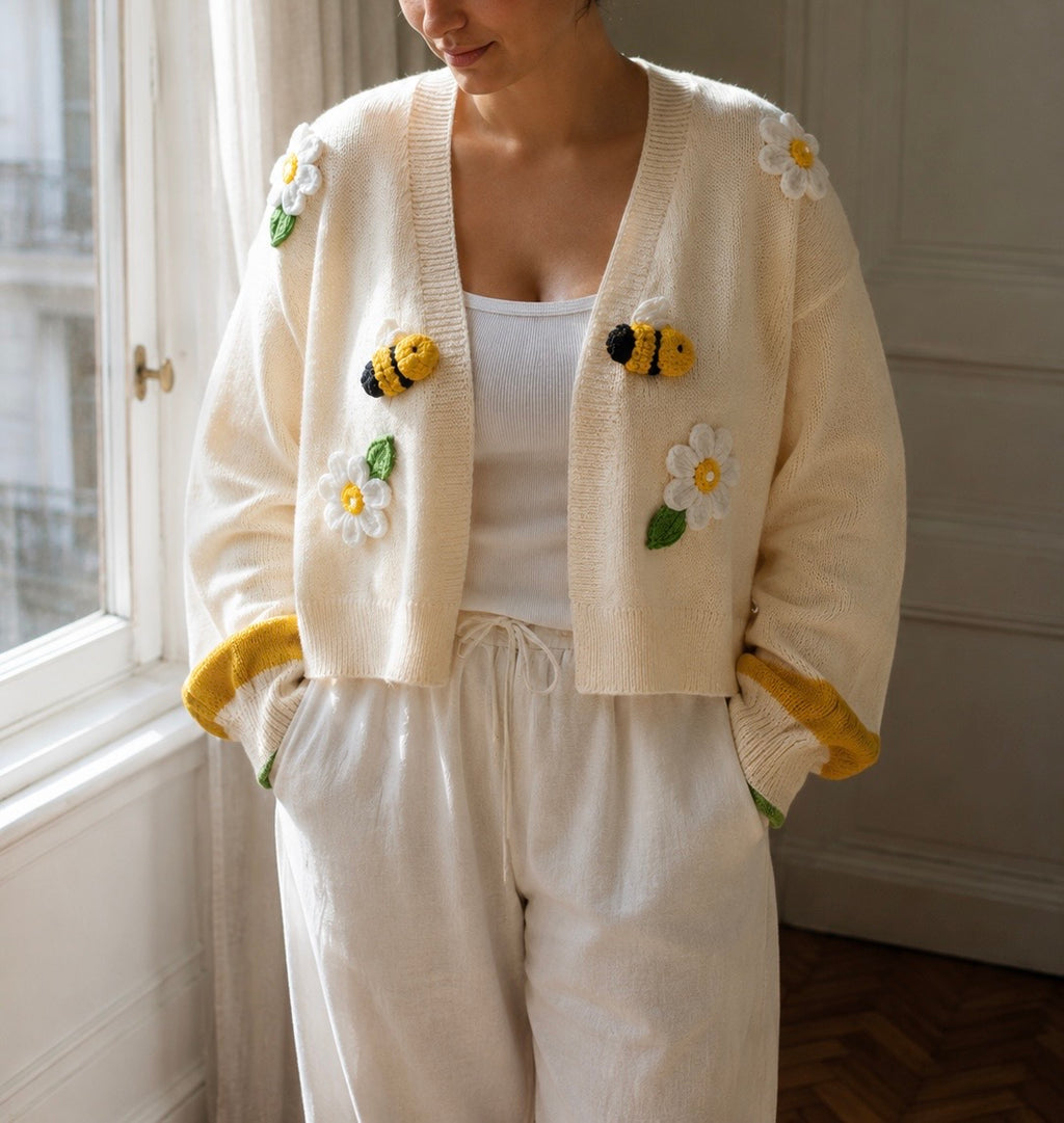 Cute Daisy & Bee Knit Cardigan - Cottagecore / Summer Layering